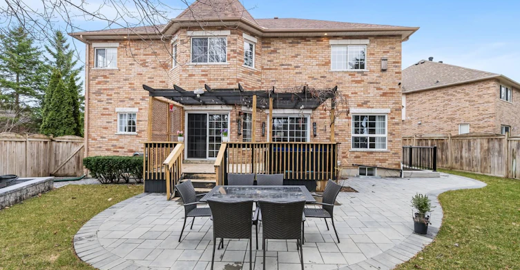 31 Marinucci Court, Richmond Hill, ON, L4C 0M5 - 40