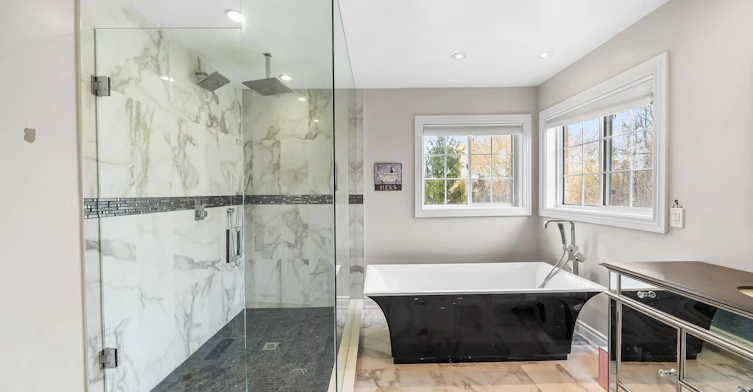 31 Marinucci Court, Richmond Hill, ON, L4C 0M5 - 24