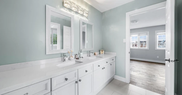 31 Marinucci Court, Richmond Hill, ON, L4C 0M5 - 33