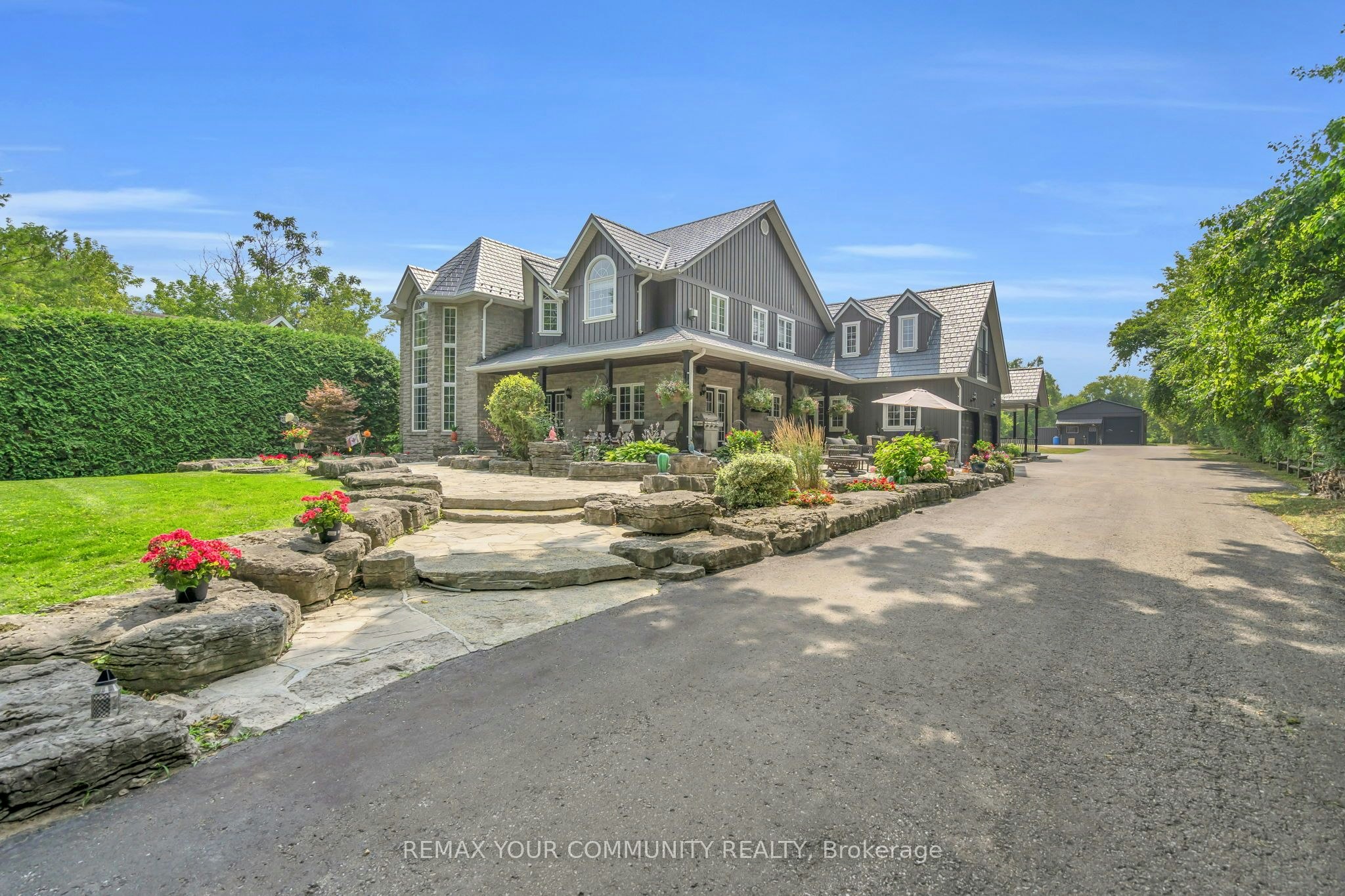 515 Lake Drive E, Georgina, ON, L0E 1S0
