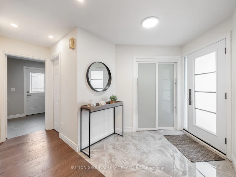 110 Conley Street, Vaughan, ON, L4J 2X6 - 3