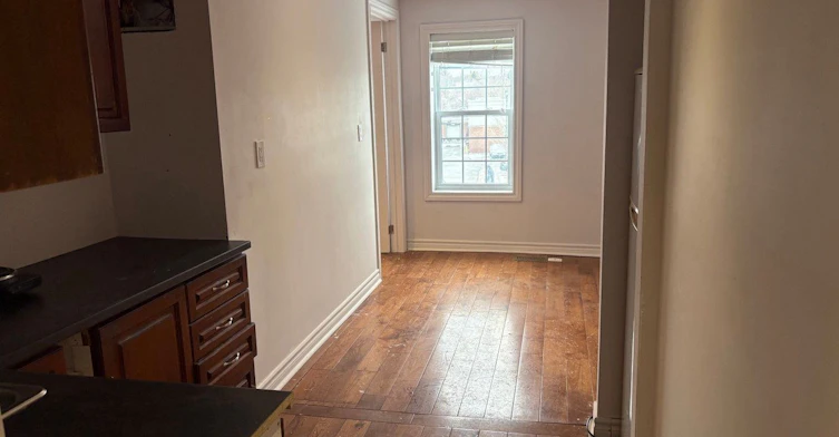 A-15403 Yonge Street, Aurora, ON, L4G 1P1 - 5