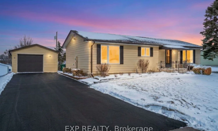 5 Inlet Court