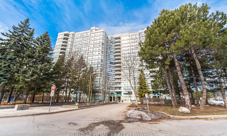 711-120 Promenade Circle