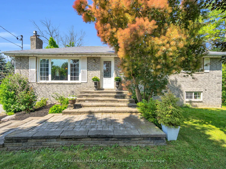 8 Rushton Road, Georgina, ON, L0E 1S0