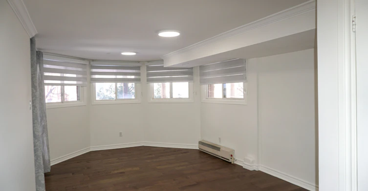 Basement-364 Kirby Crescent, Newmarket, ON, L3X 1G8 - 2