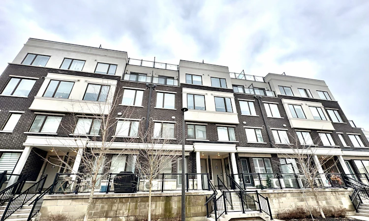 83-400 Alex Gardner Circle