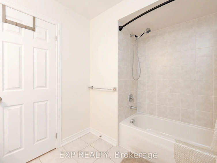 102 Serano Crescent, Richmond Hill, ON, L4E 0R7 - 35
