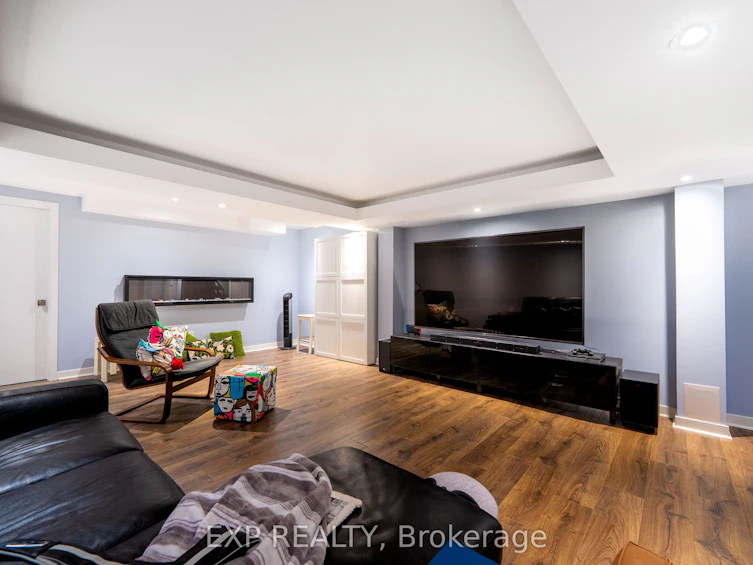 102 Serano Crescent, Richmond Hill, ON, L4E 0R7 - 44