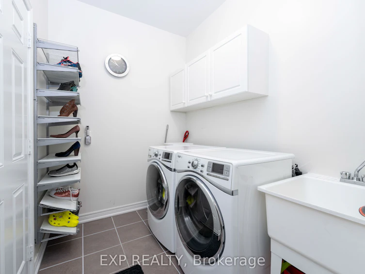 102 Serano Crescent, Richmond Hill, ON, L4E 0R7 - 12