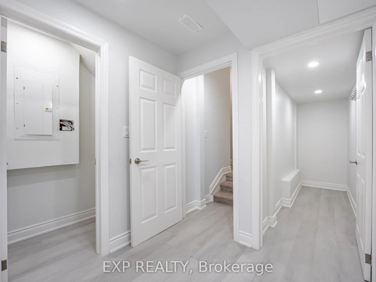 51 Ahchie Court, Vaughan, ON, L6A 5E5 - 35