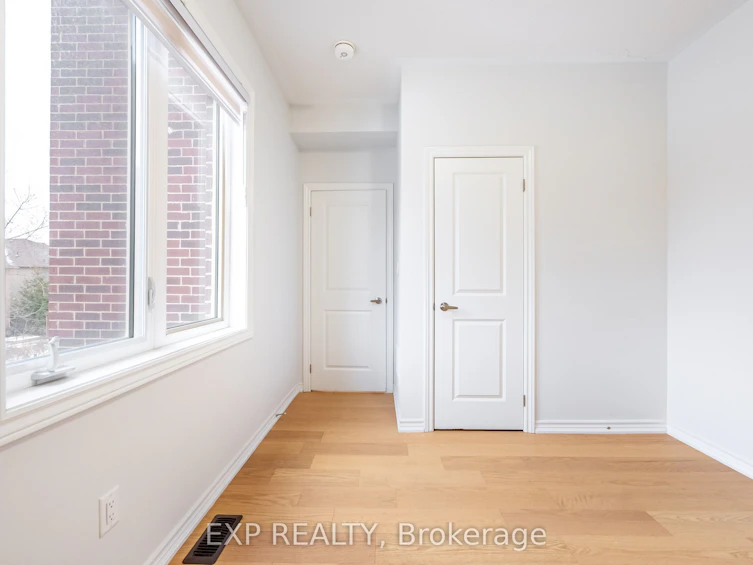 51 Ahchie Court, Vaughan, ON, L6A 5E5 - 9