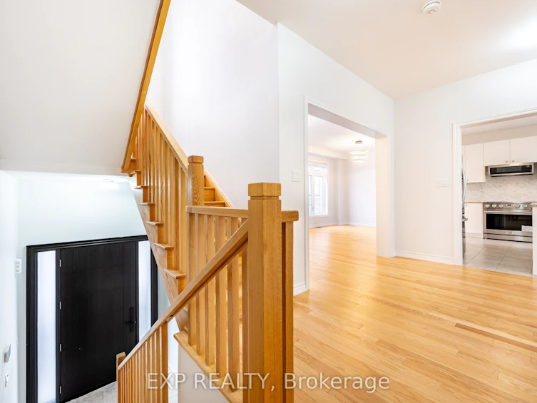 51 Ahchie Court, Vaughan, ON, L6A 5E5 - 11