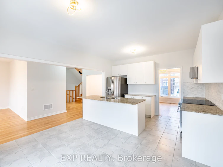 51 Ahchie Court, Vaughan, ON, L6A 5E5 - 18