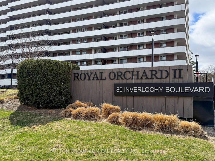 901-80 Inverlochy Boulevard, Markham, ON, L3T 4P3 - 41