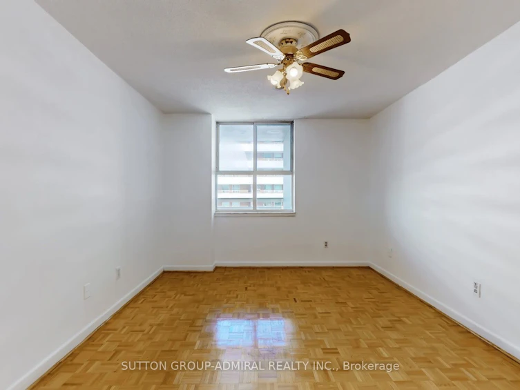 901-80 Inverlochy Boulevard, Markham, ON, L3T 4P3 - 12