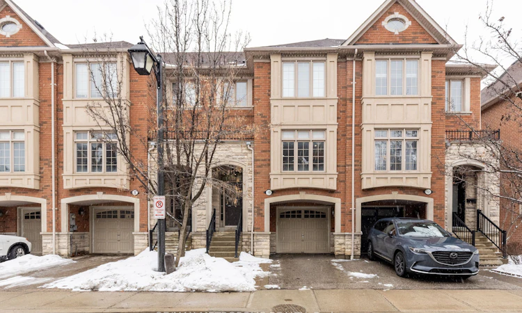 10 George Bogg Road