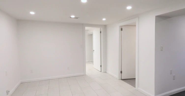 Basement-122 Longford Drive, Newmarket, ON, L3Y 2Y5 - 6