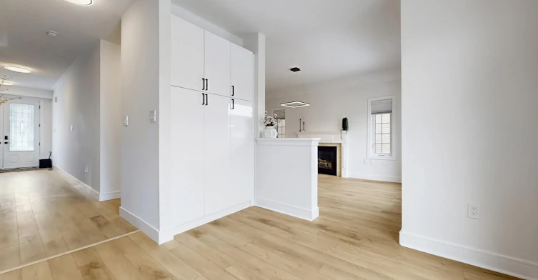 Upper Level & main level-25 Bache Avenue, Georgina, ON, L4P 0C7 - 15