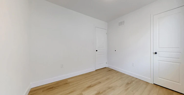 Upper Level & main level-25 Bache Avenue, Georgina, ON, L4P 0C7 - 36