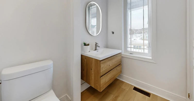 Upper Level & main level-25 Bache Avenue, Georgina, ON, L4P 0C7 - 18