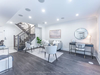 25 Cohen Way - 3