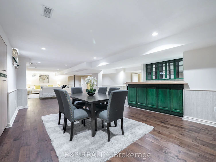 10 Edmund Crescent, Richmond Hill, ON, L4B 2X9 - 44