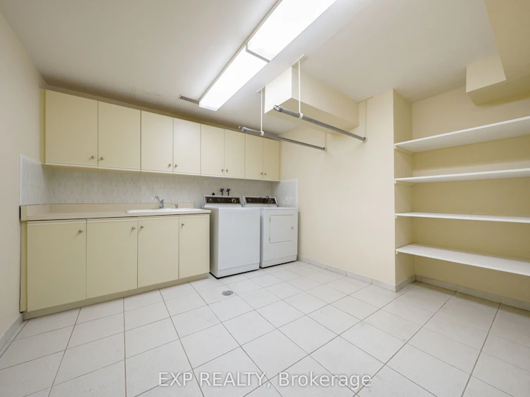 10 Edmund Crescent, Richmond Hill, ON, L4B 2X9 - 47