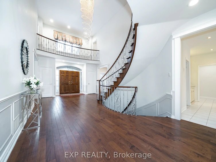 10 Edmund Crescent, Richmond Hill, ON, L4B 2X9 - 7