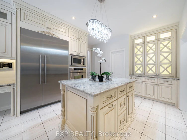 10 Edmund Crescent, Richmond Hill, ON, L4B 2X9 - 18