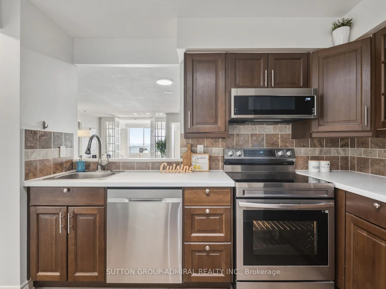 1106-850 Steeles Avenue W, Vaughan, ON, L4J 8E7 - 5