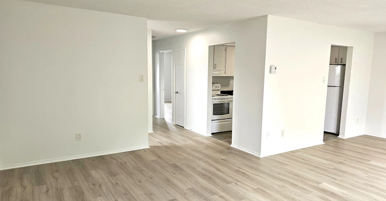 217-2 Orchard Heights Boulevard, Aurora, ON, L4G 3W3 - 7