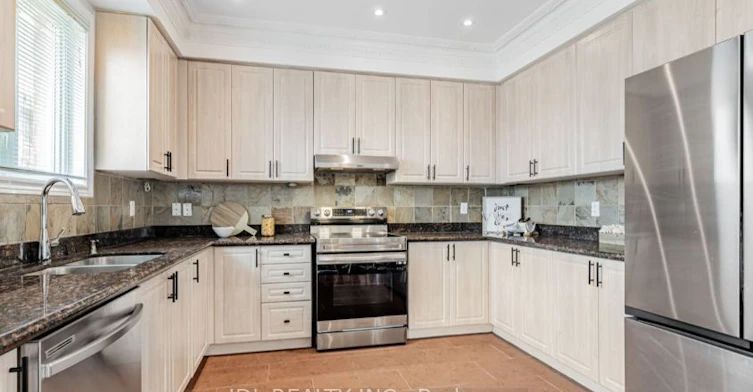 ROOM A-20 Ralph Chalmers Avenue, Markham, ON, L6E 2C4 - 4