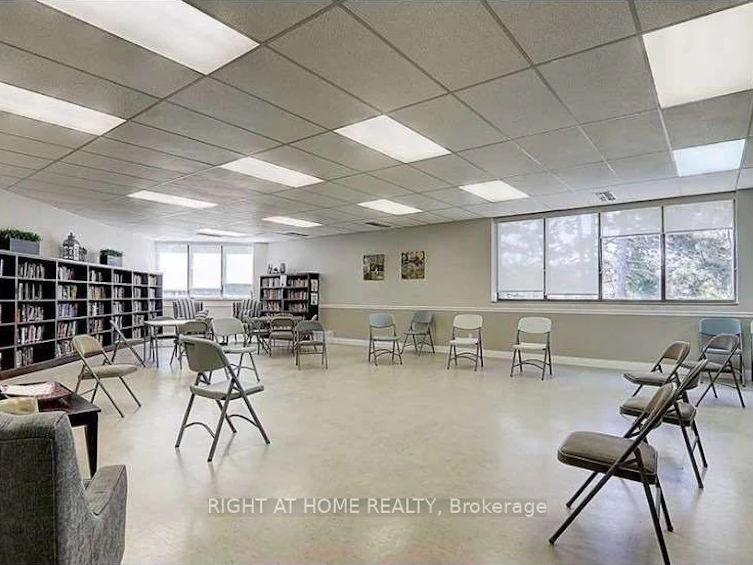 703-5 Weldrick Road W, Richmond Hill, ON, L4C 8S9 - 33