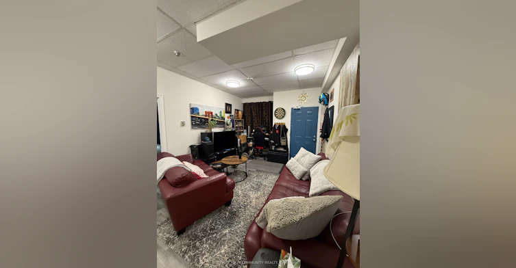 G4-72 Lake Avenue, Richmond Hill, ON, L4E 2V4 - 2