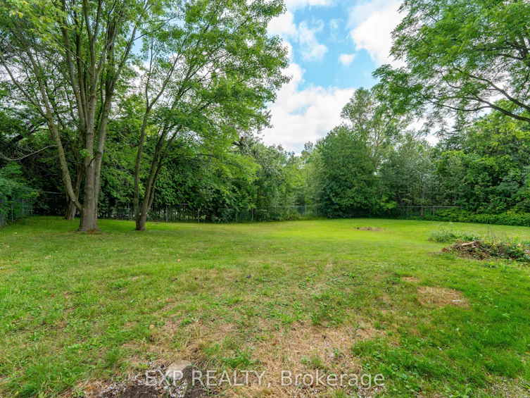 12056 Leslie Street, Richmond Hill, ON, L4E 3R5 - 35