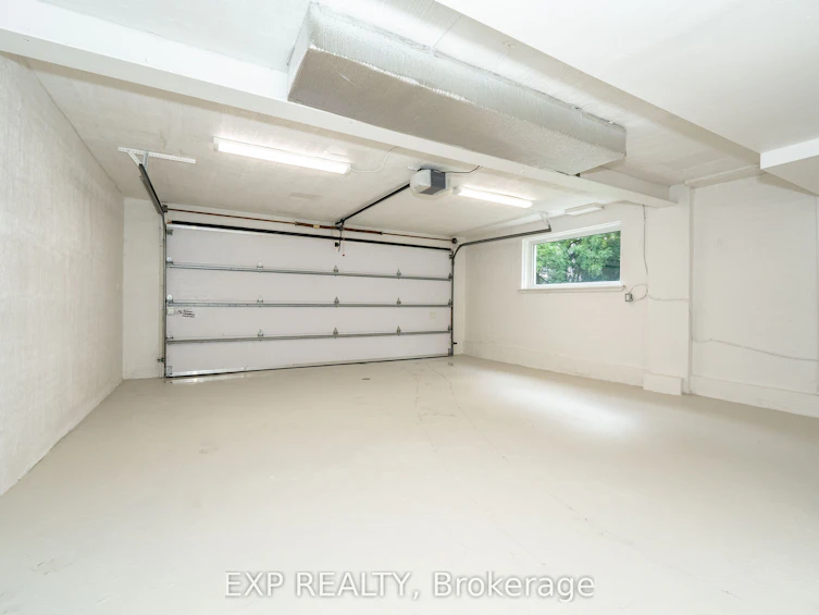 12056 Leslie Street, Richmond Hill, ON, L4E 3R5 - 27