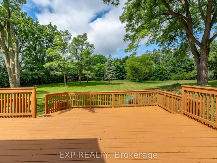 12056 Leslie Street, Richmond Hill, ON, L4E 3R5 - 39