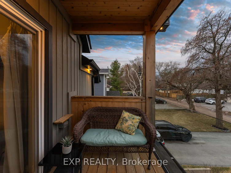 12 Frankfort Grove, Georgina, ON, L0E 1L0 - 24