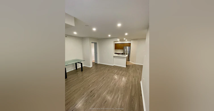 821-75 Weldrick Road, Richmond Hill, ON, L4C 0H9 - 12