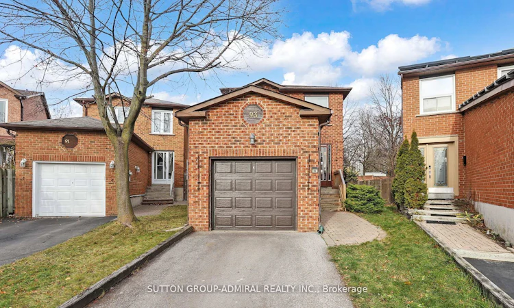 93 Patrice Crescent