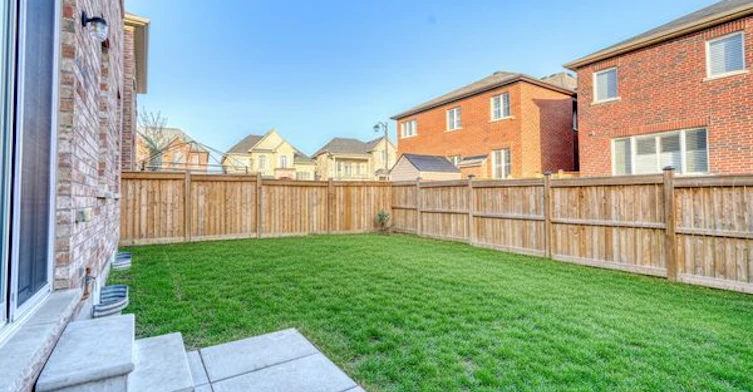 17 Mercury Avenue, Georgina, ON, L4P 0H1 - 32