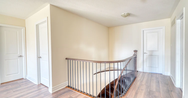 17 Mercury Avenue, Georgina, ON, L4P 0H1 - 19
