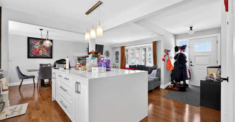 24 Lincoln Green Drive, Markham, ON, L3P 1R5 - 16