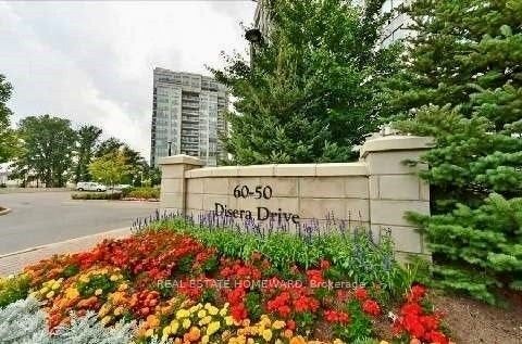 108-50 Disera Drive, Vaughan, ON, L4J 9E9