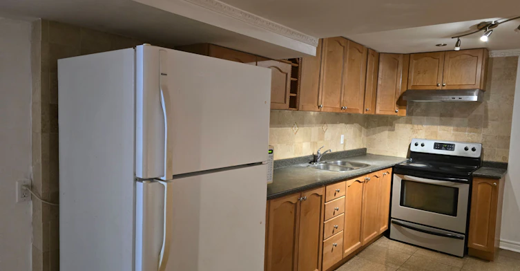 84 Chasser Drive, Markham, ON, L6E 1S7 - 3