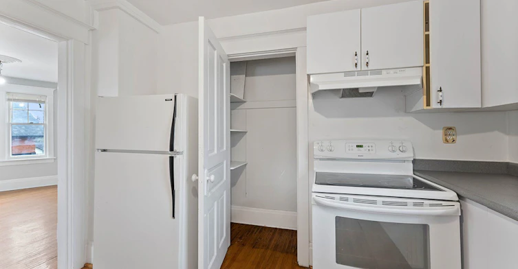 Upper-36 Arnold Crescent, Richmond Hill, ON, L4C 3R5 - 17