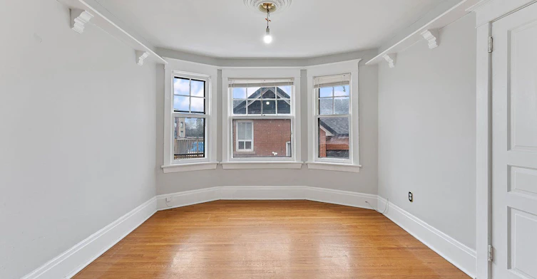 Upper-36 Arnold Crescent, Richmond Hill, ON, L4C 3R5 - 10