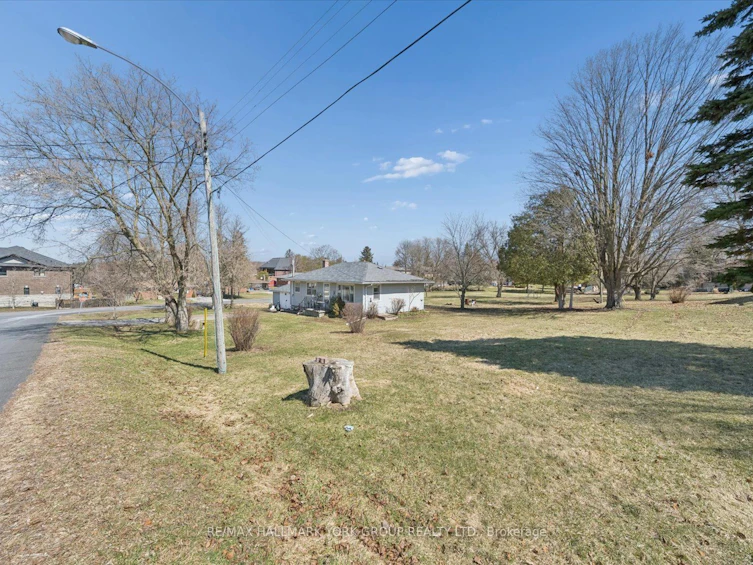 211 East Street, East Gwillimbury, ON, L9N 1K6 - 20