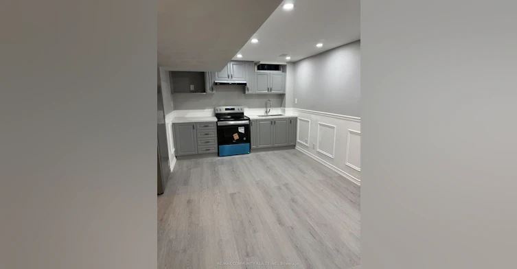 Bsmt-327 Mantle Avenue, Whitchurch-Stouffville, ON, L4A 0R9 - 3